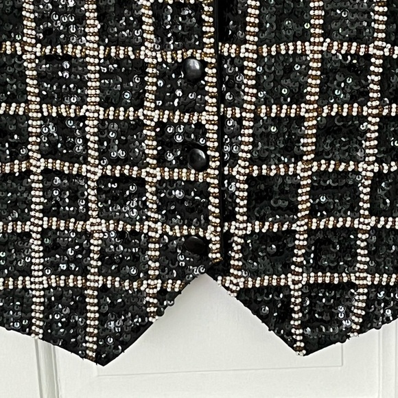 Vintage Theo 90’s Black/Gold/Pearl Checkered Print Sequin Beaded Vest Size M - Picture 3 of 12